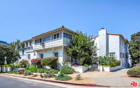 Photo of 10801 LINDBROOK Drive #10805, Los Angeles, CA 90024 (MLS # 26645171)