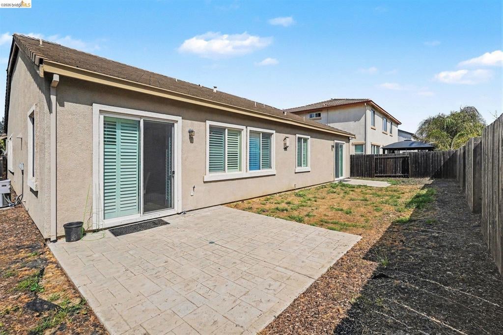 161 Monet Dr