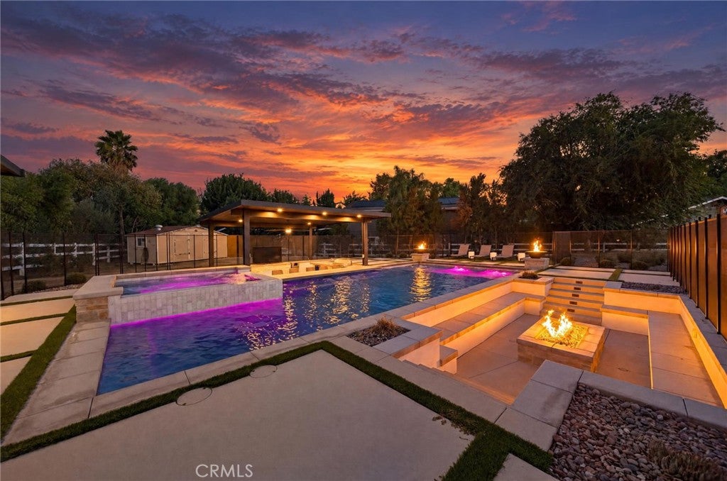 40396 Paseo Del Cielo