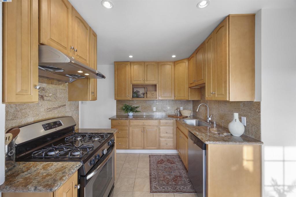 LOWER BAL - Residential