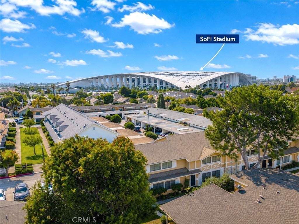 3500 W Manchester Boulevard 283, Inglewood CA 90305