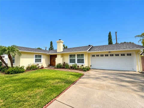 Photo of 22936 Gault ST, West Hills, CA 91307 (MLS # SR26229589)