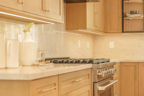 Photo of 127 La Cienega Court, Los Gatos, CA 95032 (MLS # ML82032575)