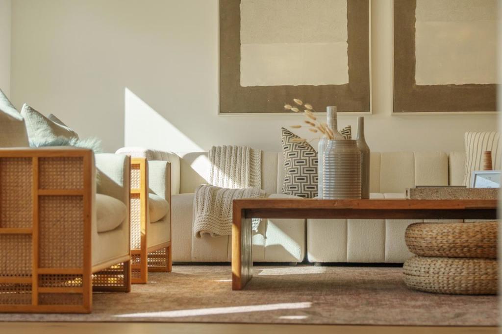 127 La Cienega Court