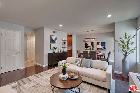 Photo of 1275 Seacliff Court #5, Ventura, CA 93003 (MLS # 25623549)