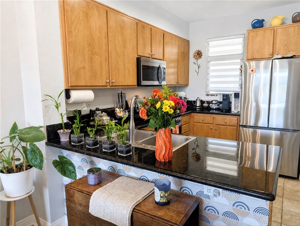 2742 Cabrillo Avenue 308