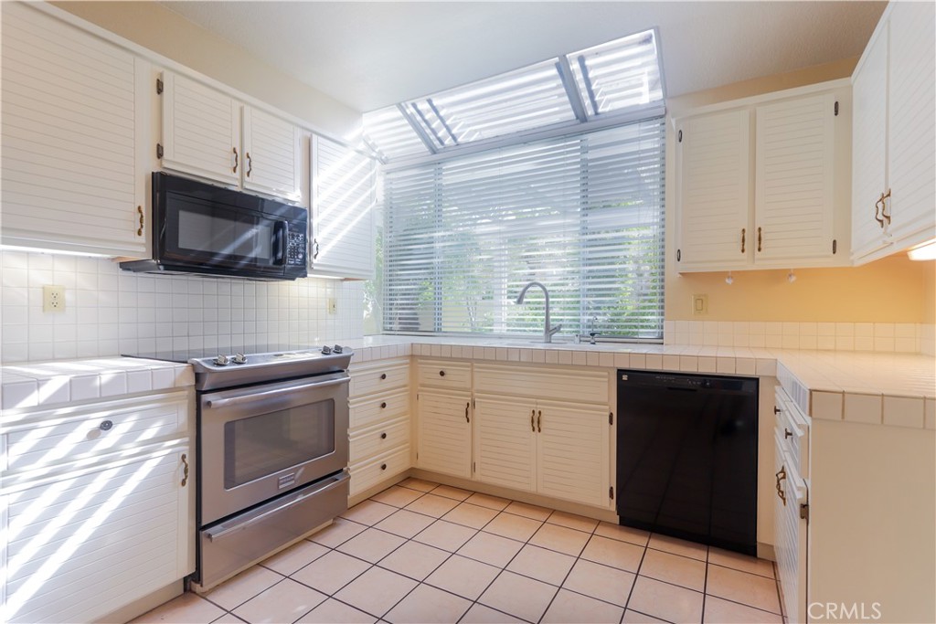 Palmia - Courts 1 (PTC) - Residential Lease