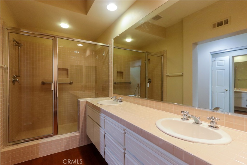 Palmia - Courts 1 (PTC) - Residential Lease