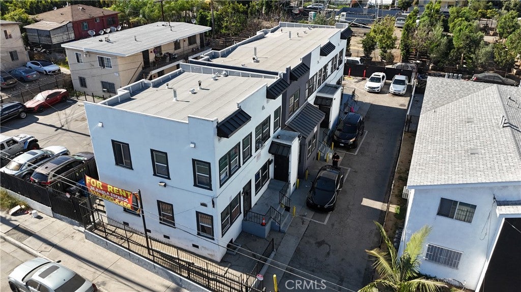 1527 E 92nd