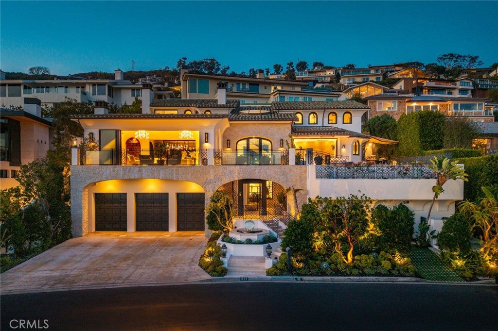 922 EMERALD BAY