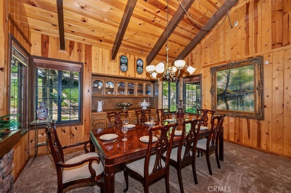 Forested Oasis on 3 Private Acres. Discover an extraordinary custom m – image 18