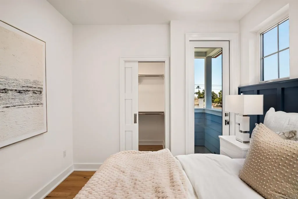 Coronado, California 92118, United States, 3 Bedrooms Bedrooms, ,4 BathroomsBathrooms,Residential,Active,159295