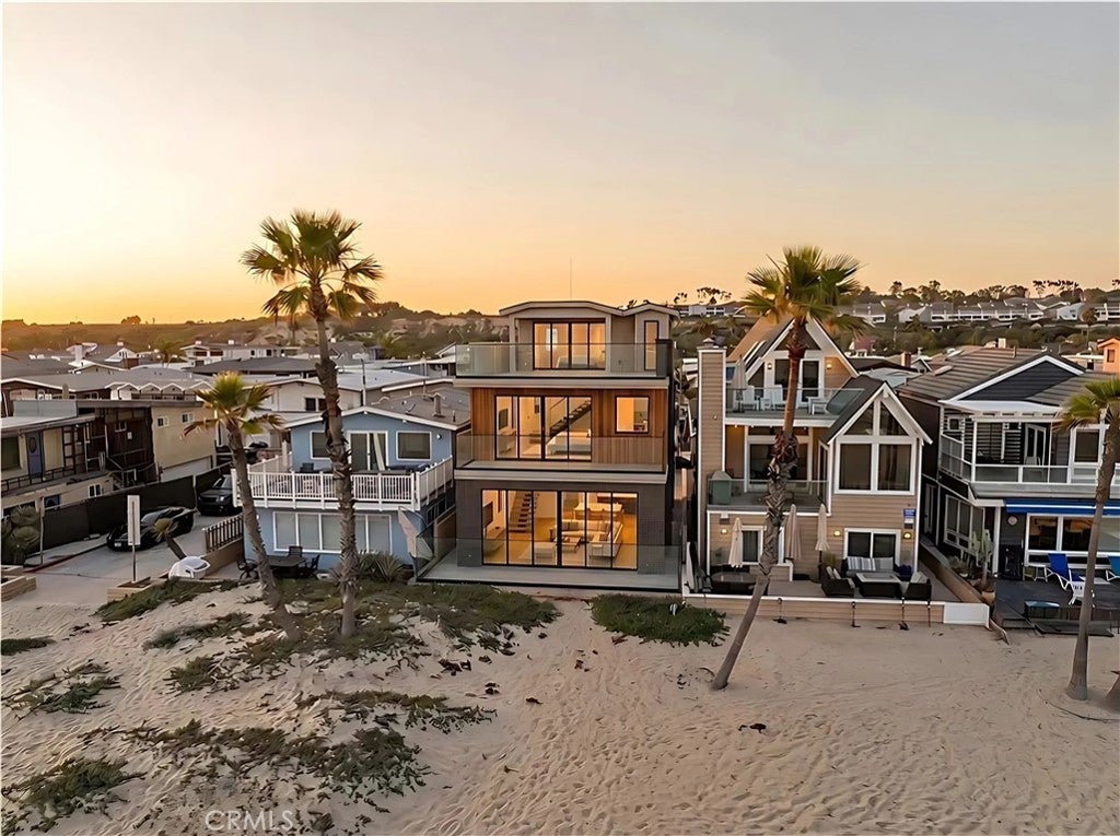 5109 Seashore DR
