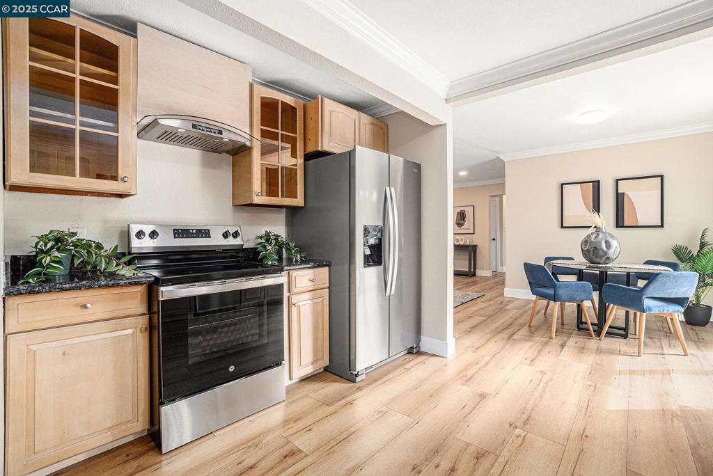 FAIR OAKS - Residential