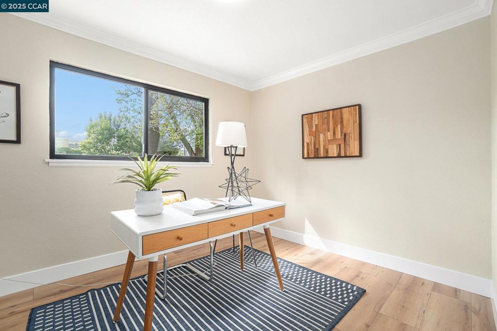 FAIR OAKS - Residential