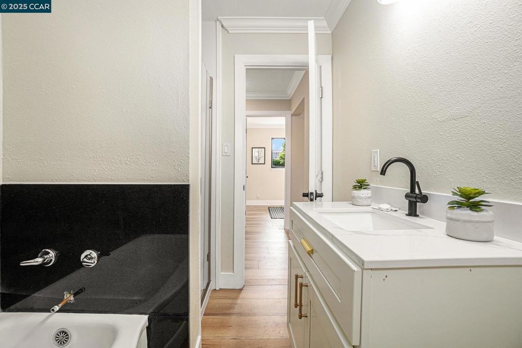 FAIR OAKS - Residential