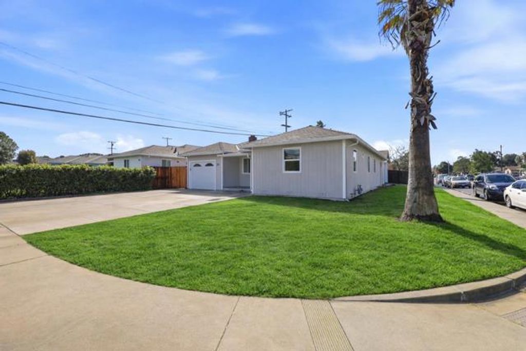 Photo of 757 Melannie Ct, San Jose, CA 95116 (MLS # ML82035805)