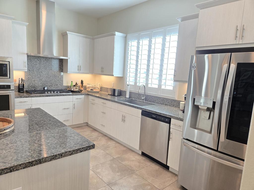 Desert Princess - Residential