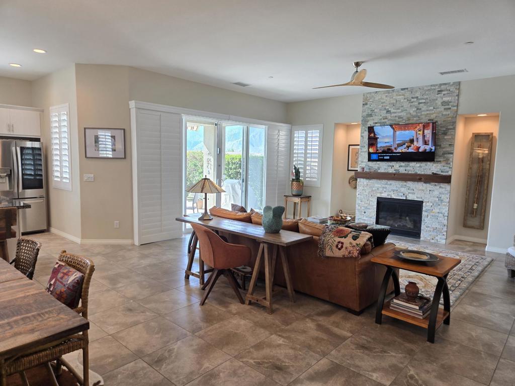 Desert Princess - Residential