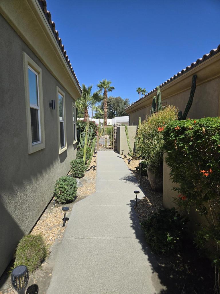 Desert Princess - Residential