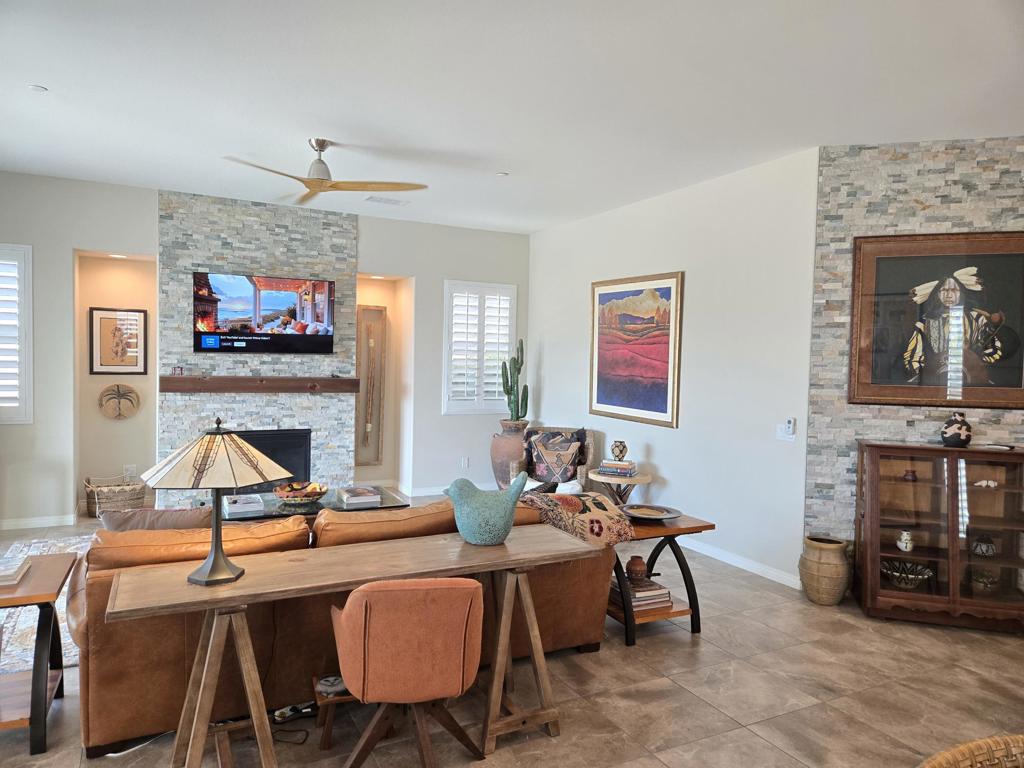 Desert Princess - Residential