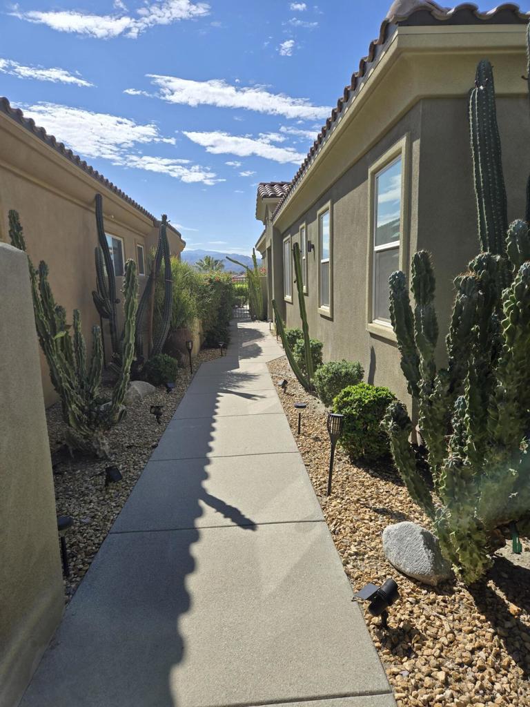 Desert Princess - Residential