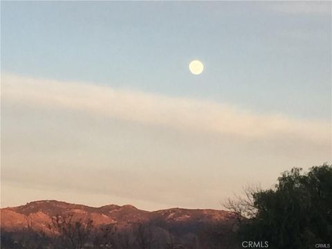 Photo of 0 off Diamond, Lake Elsinore, CA 92530 (MLS # SW25262646)