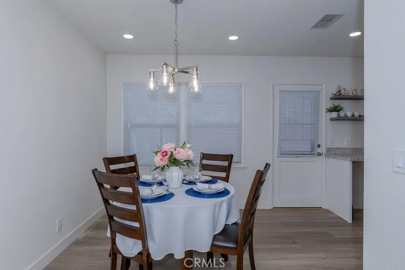 Santa Fe Springs, California 90670, United States, 3 Bedrooms Bedrooms, ,1 BathroomBathrooms,Residential,Active,167537