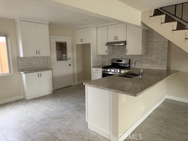 Valley Adams - Residential Lease