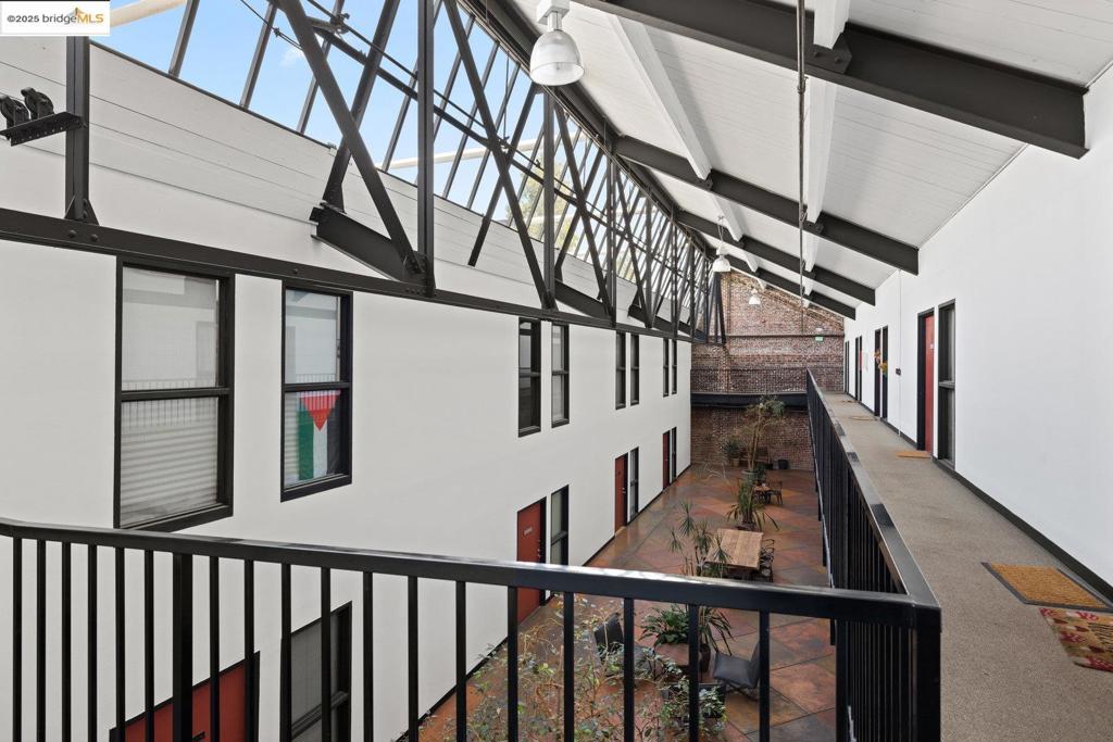 WEST OAK - Residential