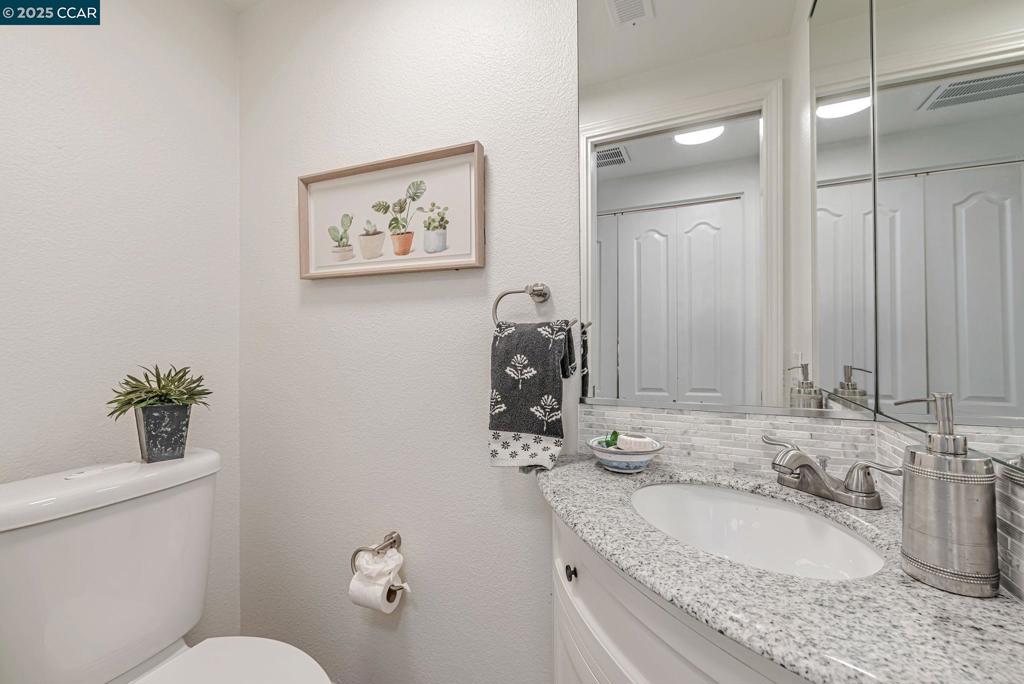 CANYON CREEK - Residential