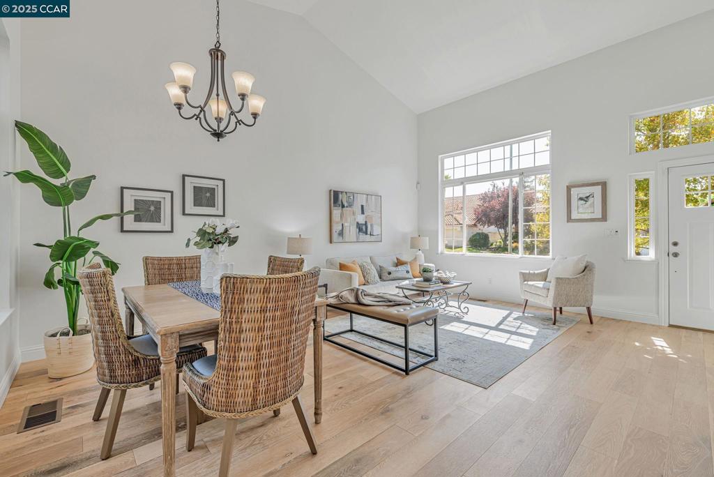 CANYON CREEK - Residential