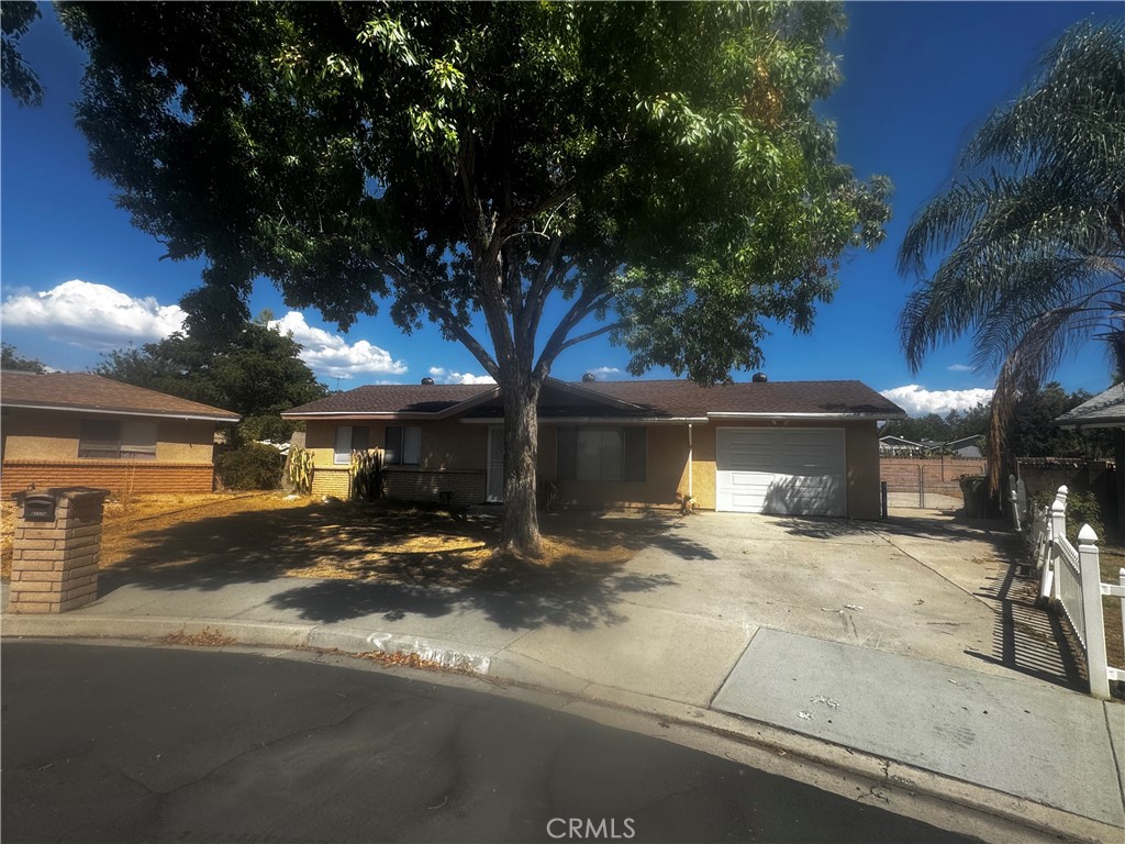 Great location in East Hemet!! This 2 bedroom, 1 bathroom, with bonus room home located at end of the Cul-De-Sac, with large lot! Property features includes large back yard area, additional side driveway leading to enclosed area to store RV, Boat, or other recreational vehicles. Plenty of room to add an ADU. Home is move in ready, or with this great price make your own upgrades.