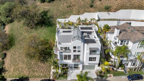 Photo of 3635 Potosi Avenue, Studio City, CA 91604 (MLS # SR25255194)