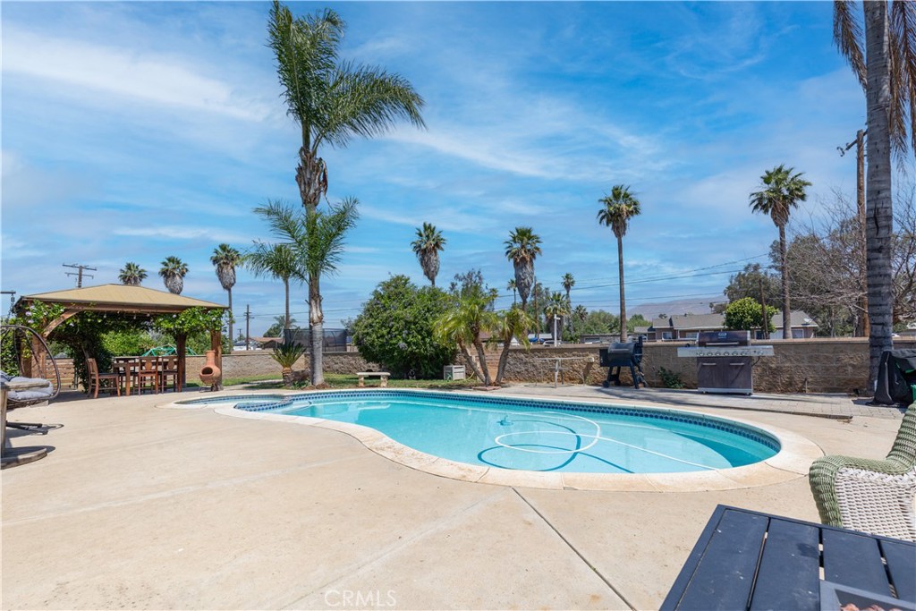 9025 Chris Court