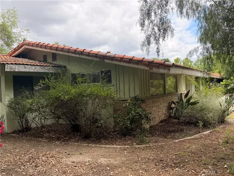 9931 Highcliff Dr, Santa Ana, CA 92705 - MLS#: OC26112756