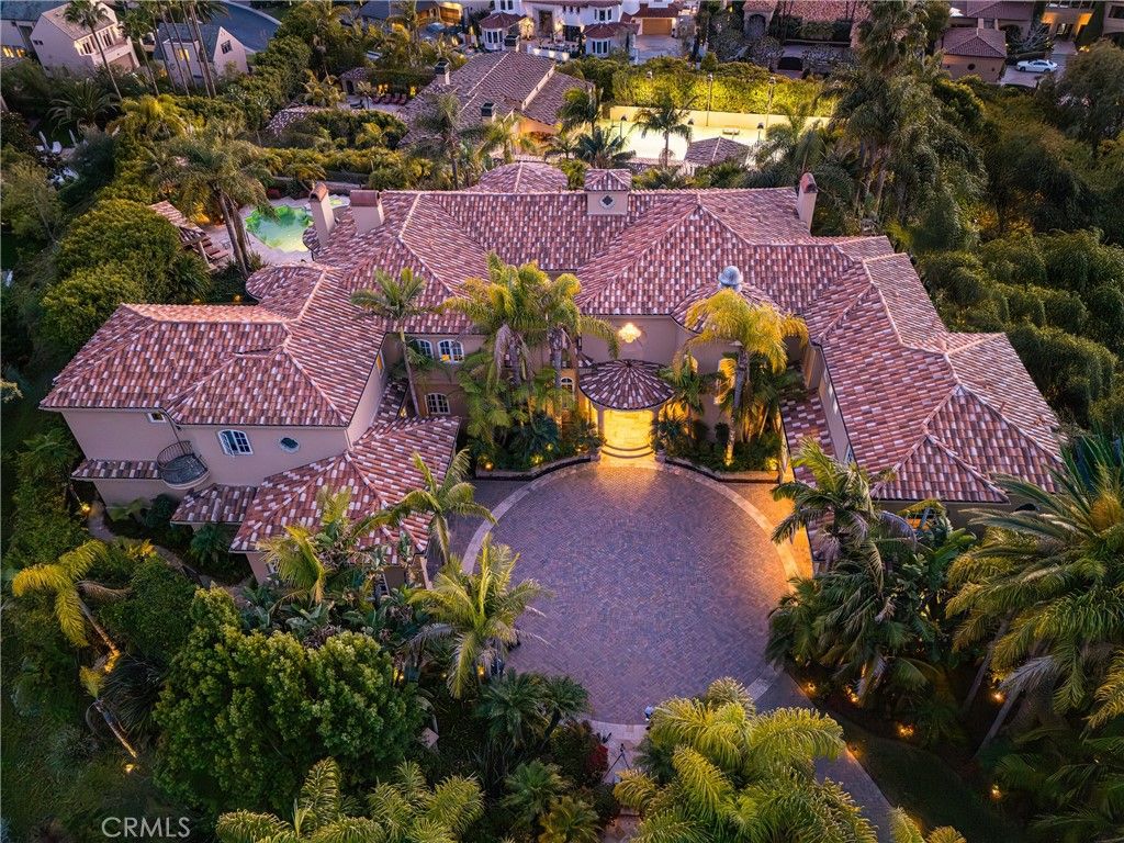 Photo of 6 Inspiration Pt, Laguna Niguel, CA 92677 (MLS # OC25179356)