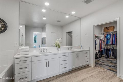 Tiny photo for 2870 Wagon Wheel Road #203, Oxnard, CA 93036 (MLS # 226000079)