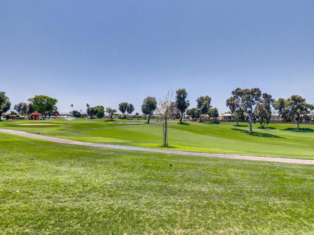 Palm Desert Greens - Manufactured In Park