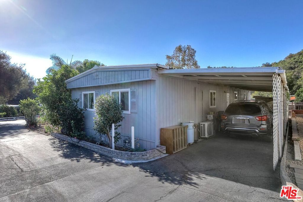 3909 Reche Rd 164