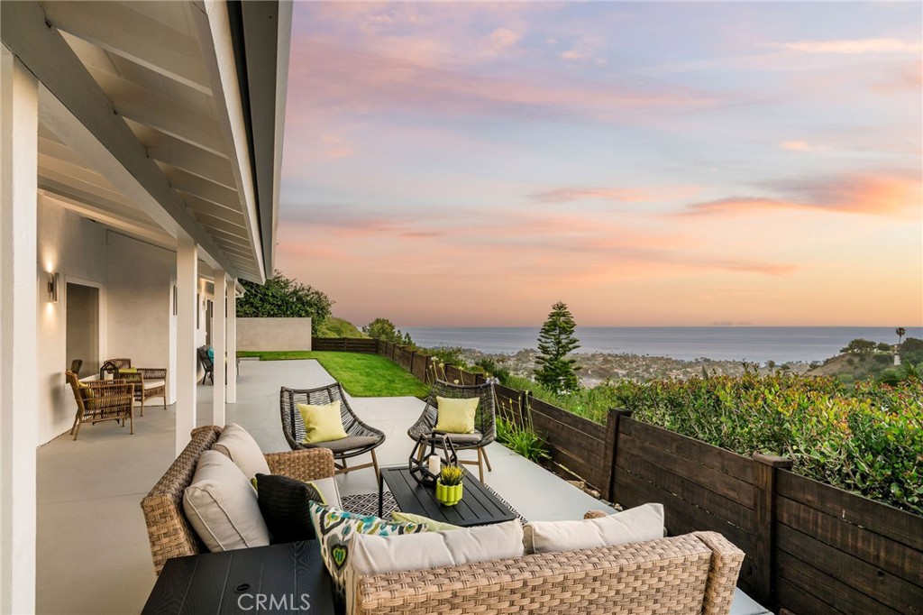 604 E Avenida San Juan