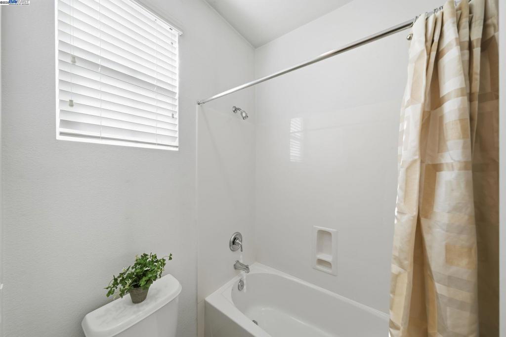 WINDEMERE - Residential