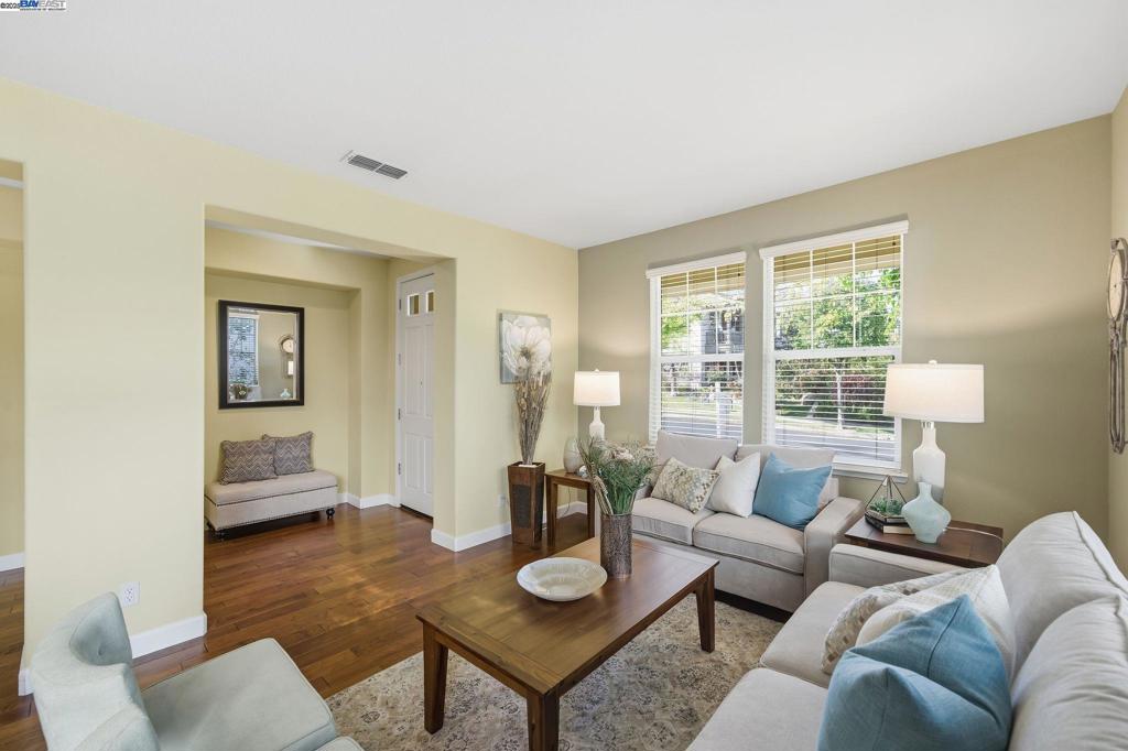 WINDEMERE - Residential