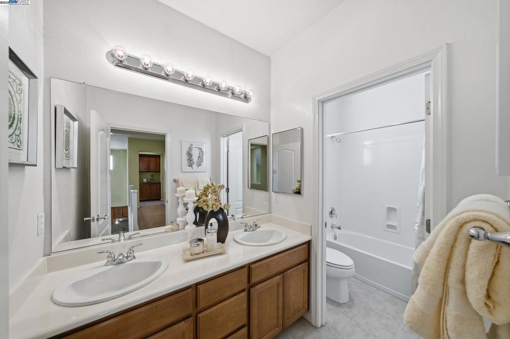 WINDEMERE - Residential