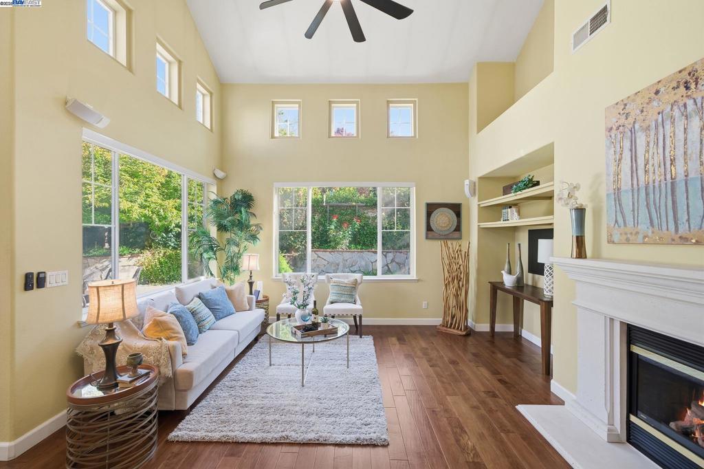 WINDEMERE - Residential