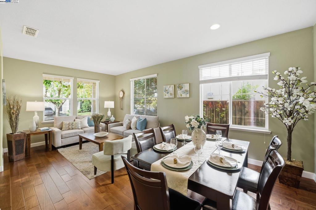 WINDEMERE - Residential