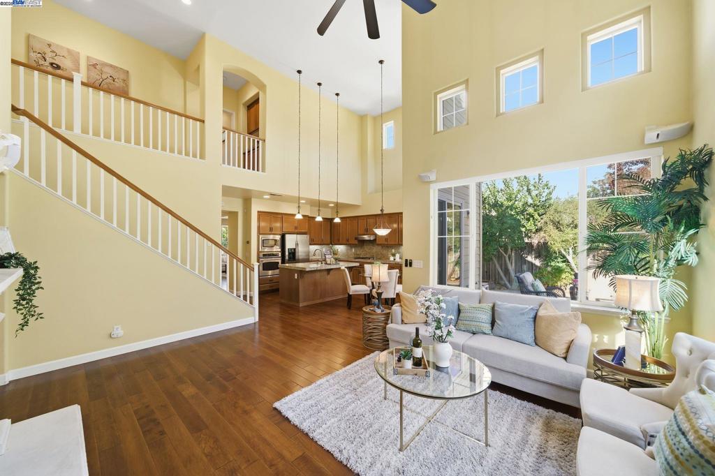 WINDEMERE - Residential