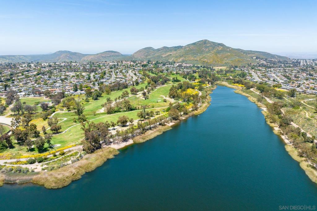 La Mesa - Residential