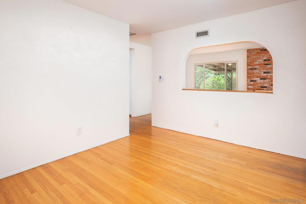 La Mesa - Residential