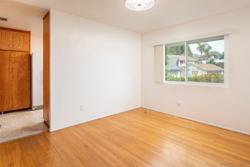 La Mesa - Residential